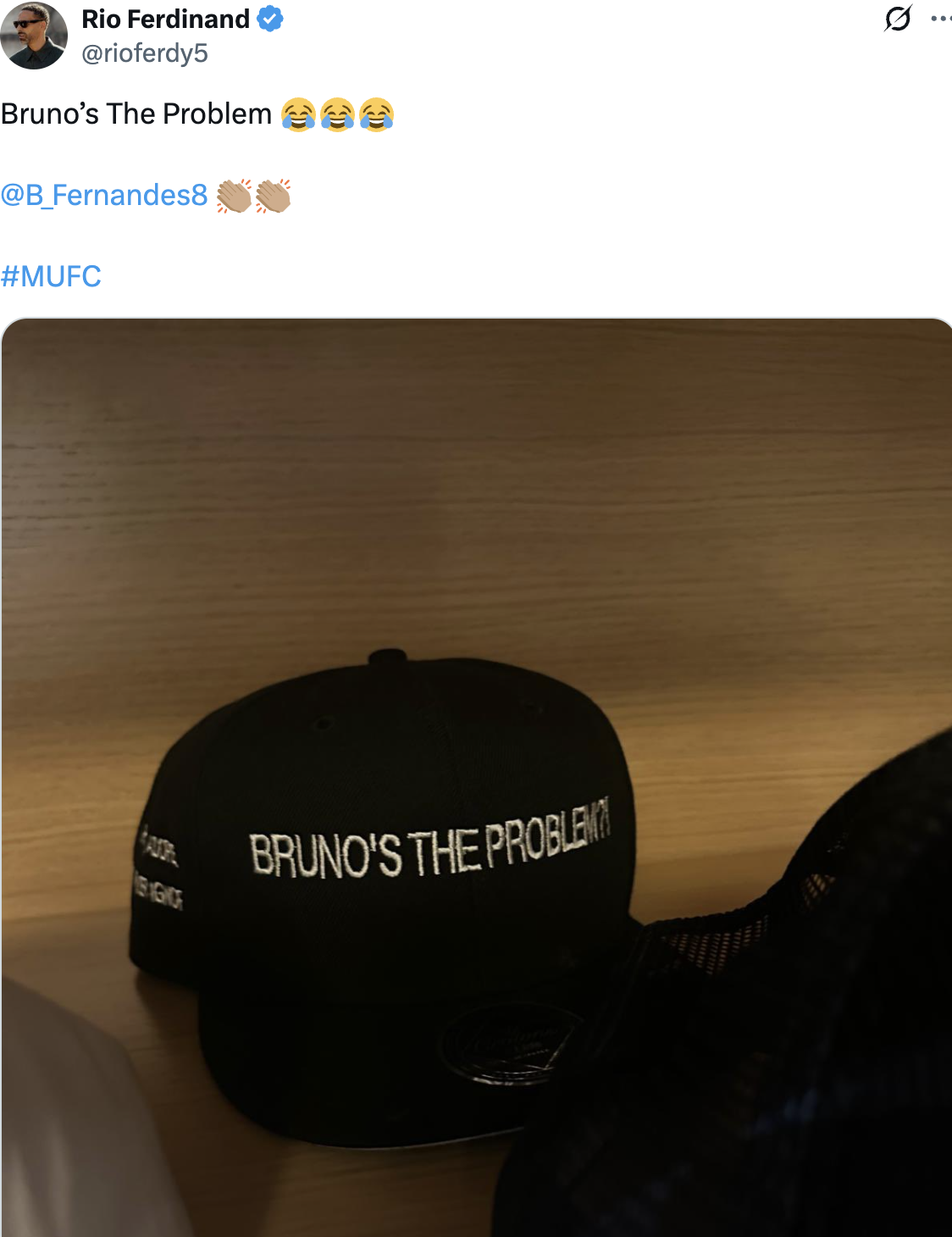 费迪南德社媒晒照调侃：B费才是问题